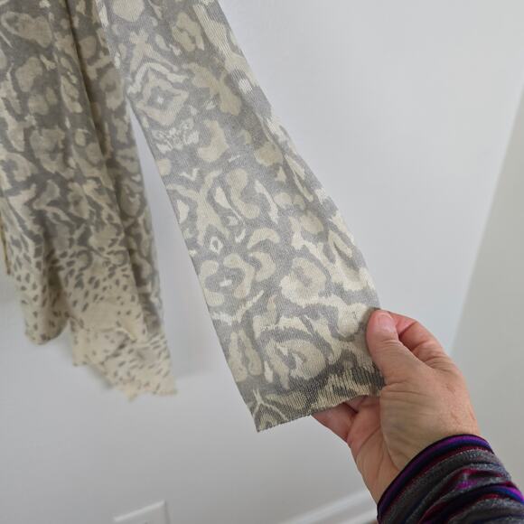 Zadig & Voltaire Cardigan Women's O/S Gray Cream Linen Animal Print Boho Chic - Picture 3 of 7